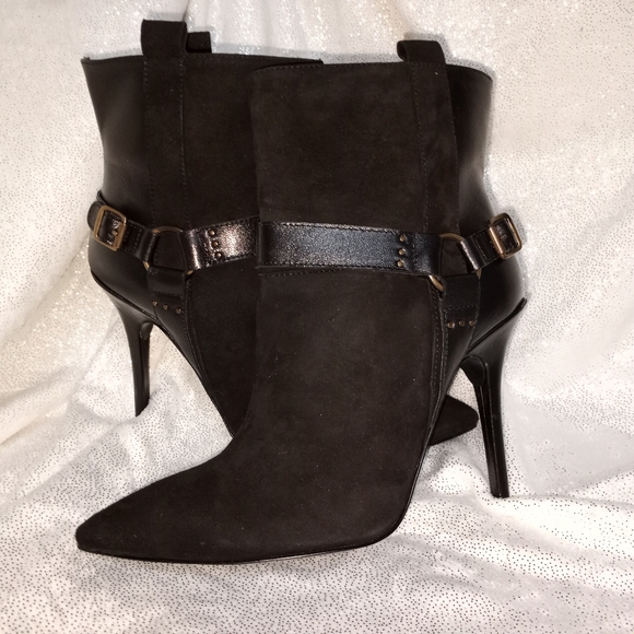 B2 (Browns shoes) stiletto booties - Picture 3 of 11